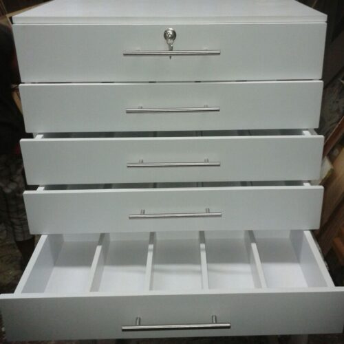 MUEBLES ESPECIALES