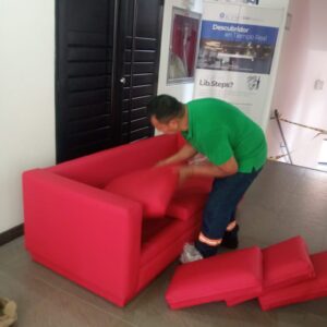 MANTENIMIENTOS: SALAS DE ESPERA